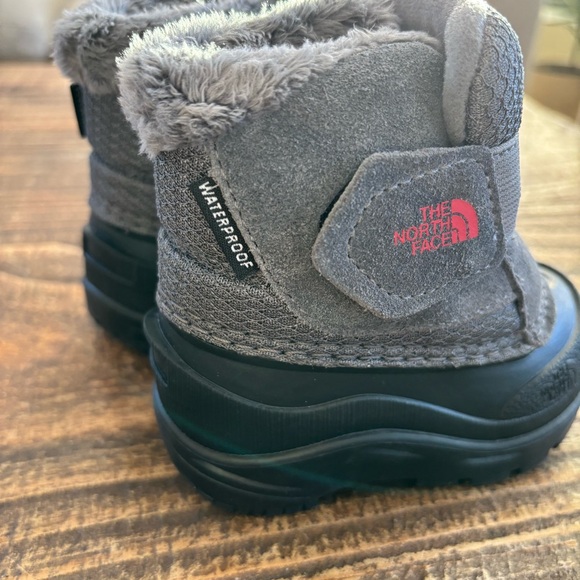 The North Face Toddler Alpenglow II Boots Winter Waterproof Snow Boots Size 4c - Picture 6 of 7